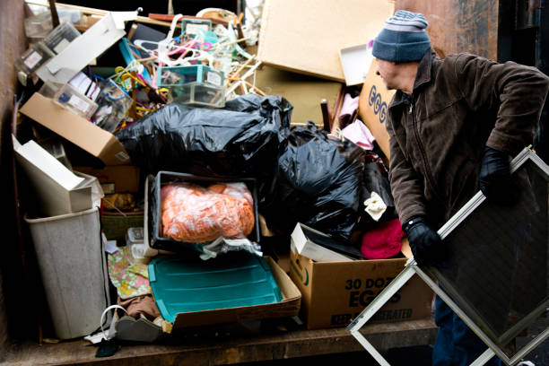 Best Garage Cleanout  in Twin Rivers, NJ